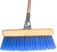 broom-household3